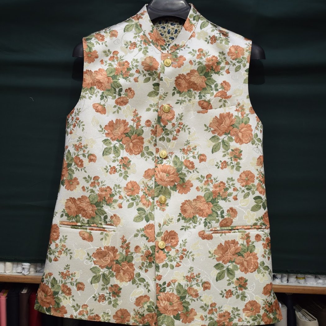 Tip Top Fashion & Fabrics 1
