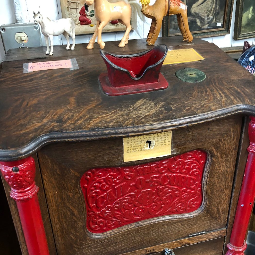 Golden Horseshoe Antiques 1