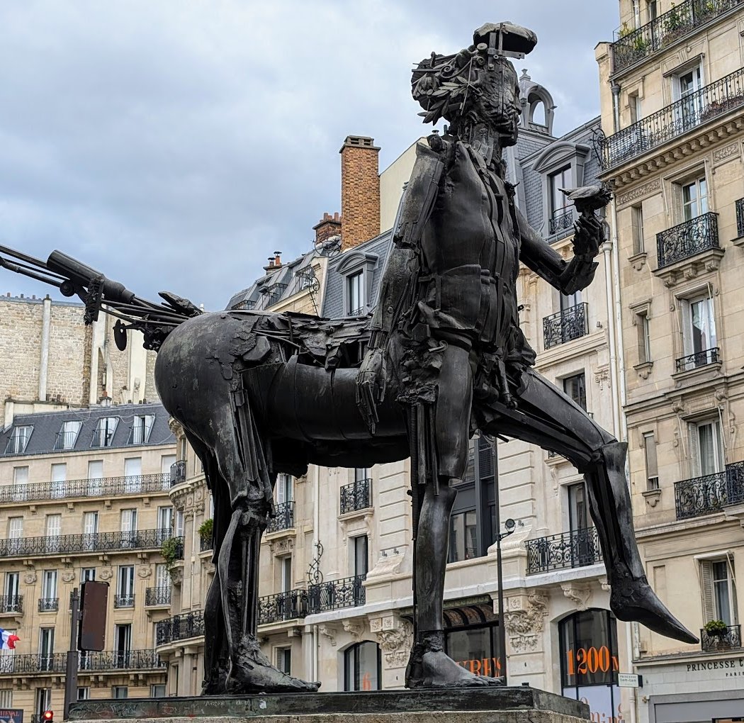 Discover Hidden Gems on Rue du Cherche-Midi 2