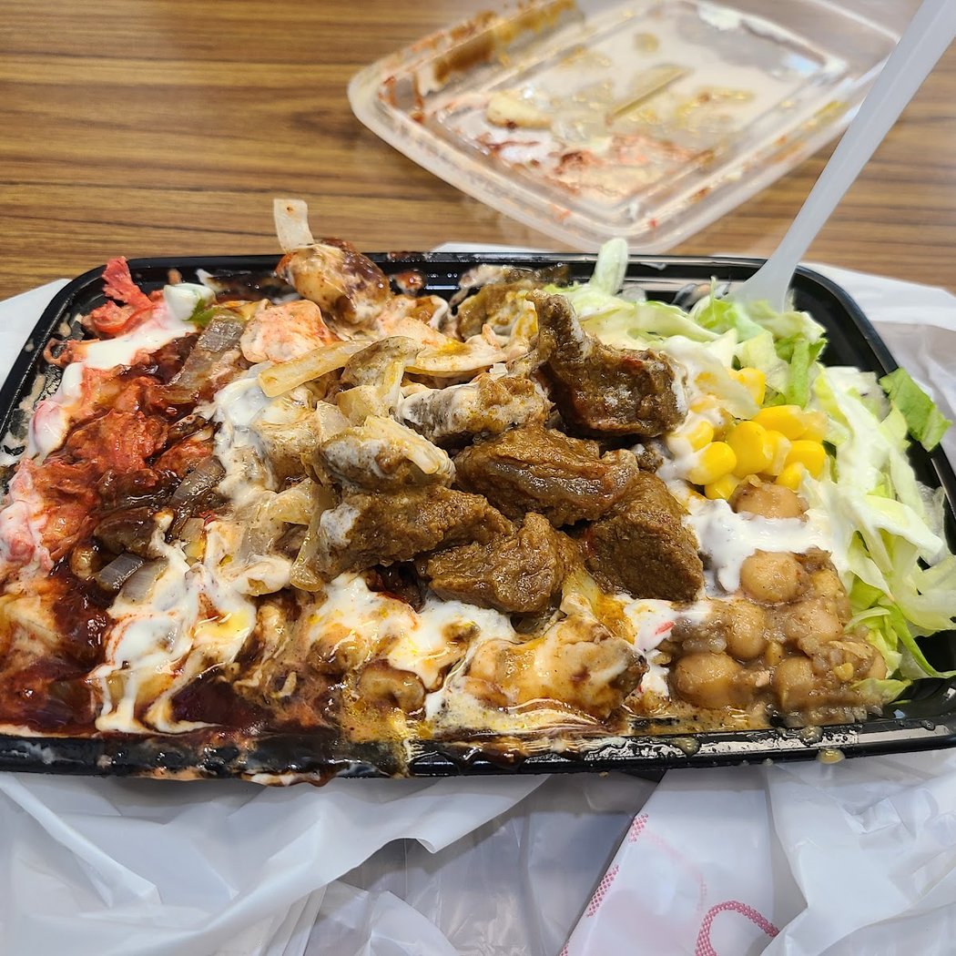 Tariq's #1 Halal Food Cart 3