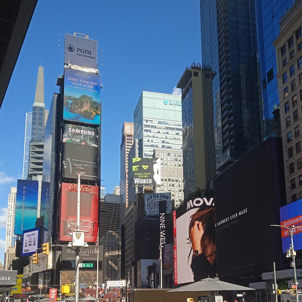 TSQ LIVE 2