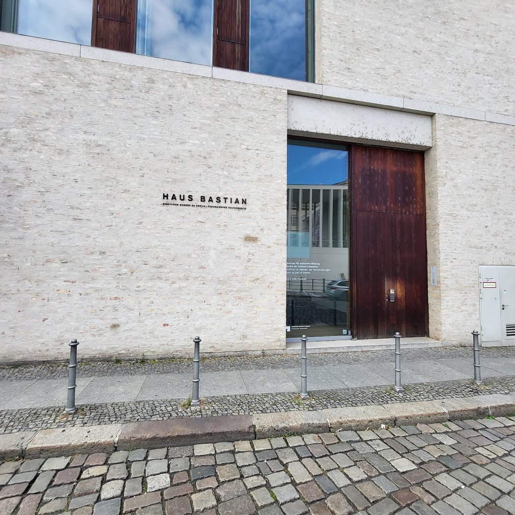 Haus Bastian - Center for Cultural Education 3