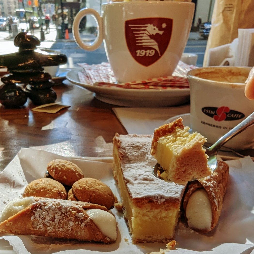 Orange Moon Cafè 1