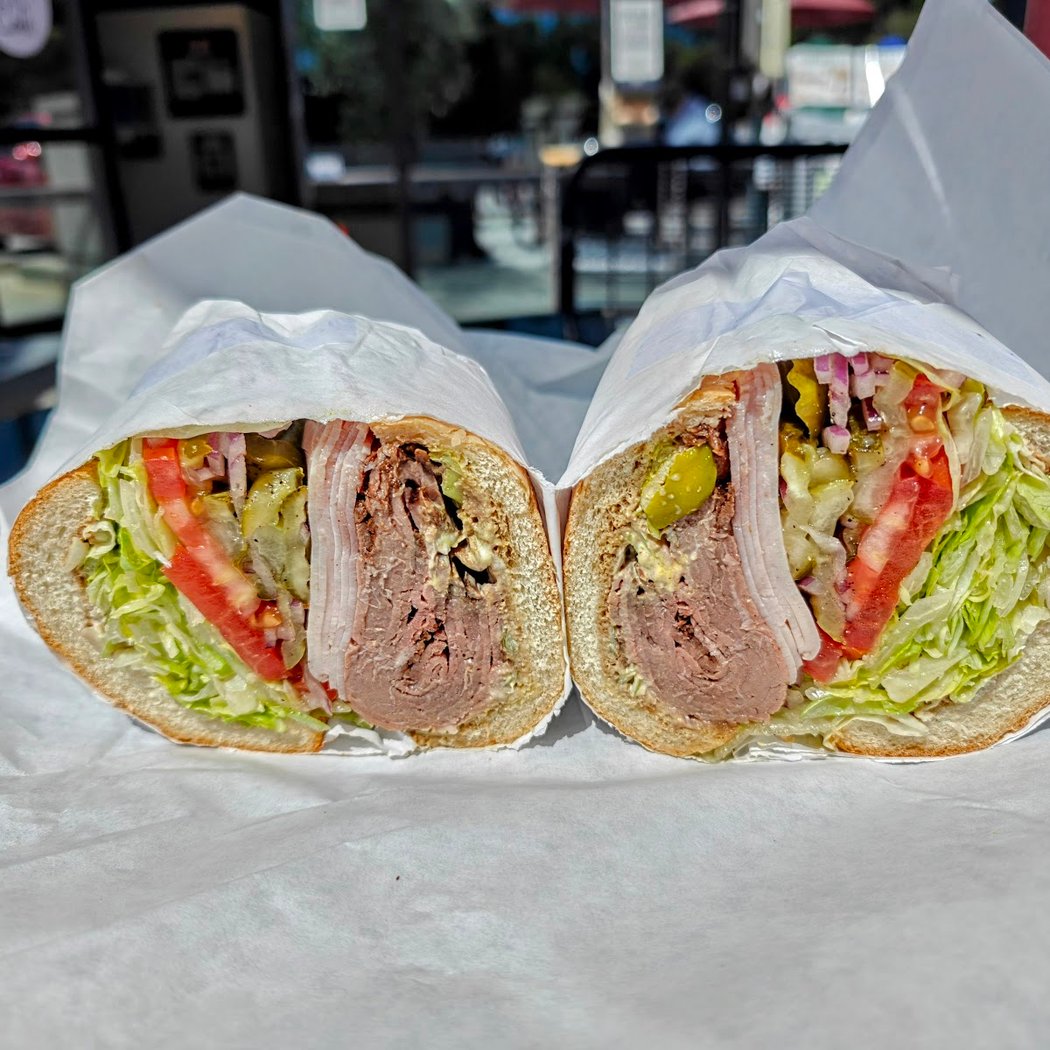 Gigi's Cafe 4