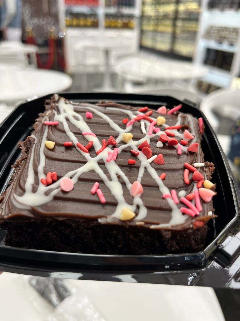 NY Bakery and Desserts Times Square 2