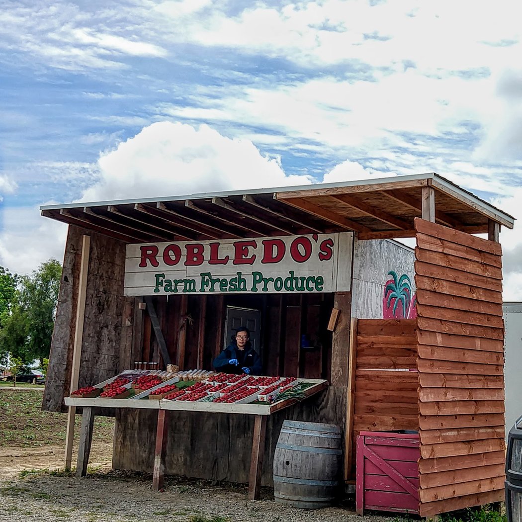 Robledo's Farm Fresh Produce 2