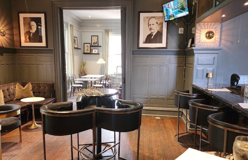 Parlor Bar 2
