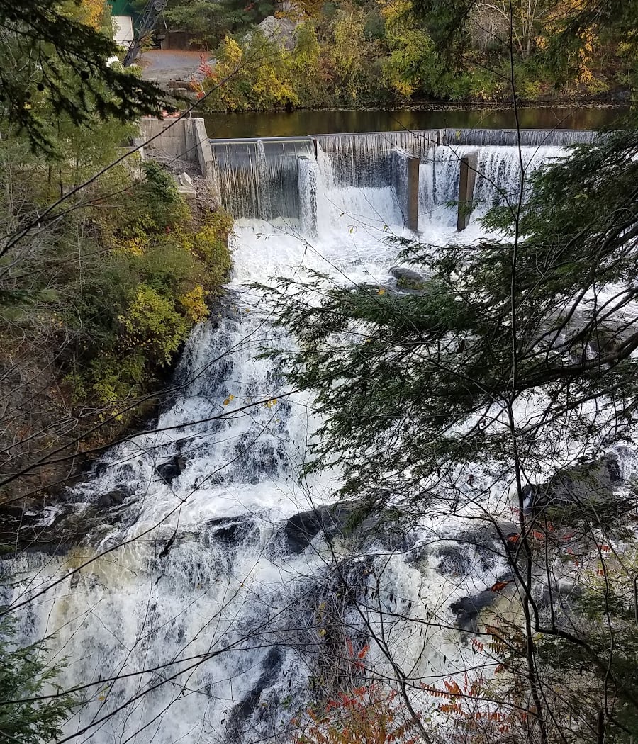 Dionondahowa Falls Trail Head 2