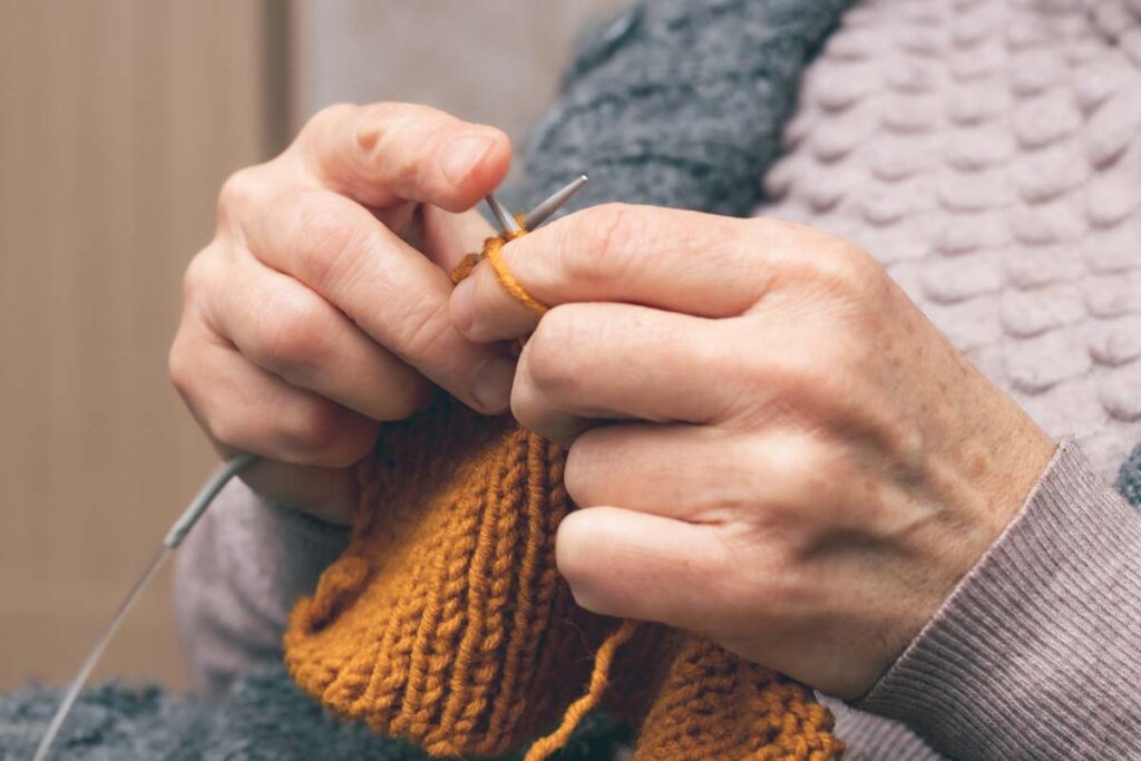 Yarn Crafts 1