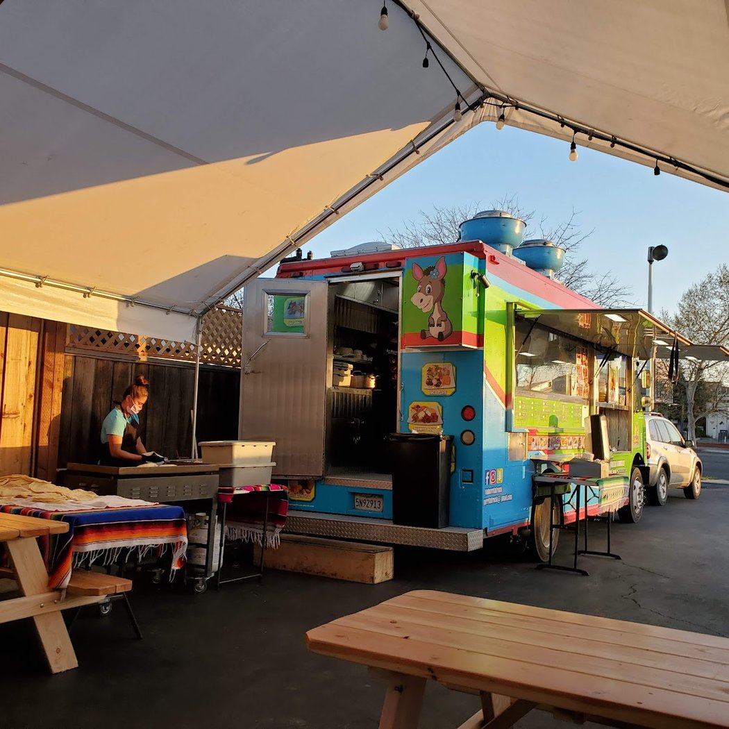 La Burrita Food Truck 2