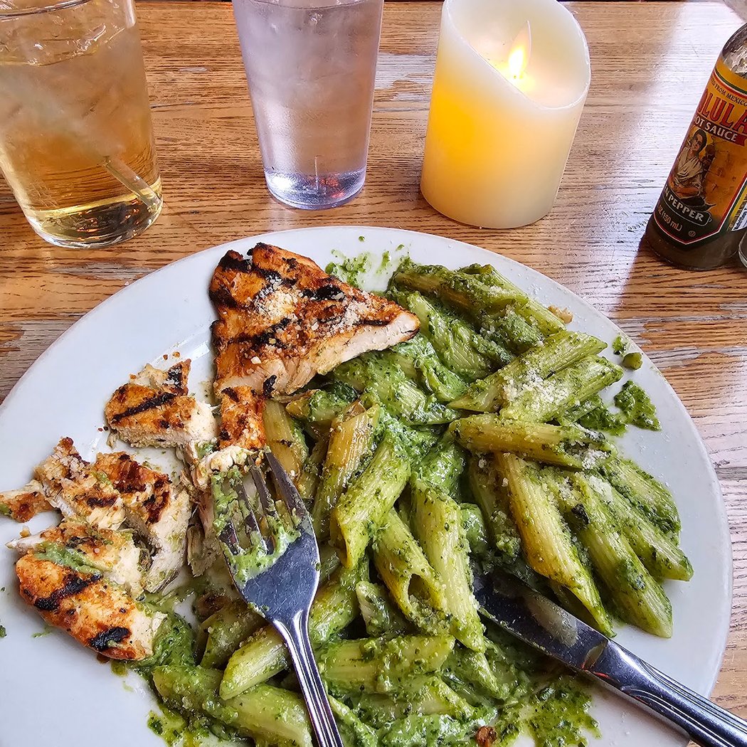 The Heights Bar & Grill 3