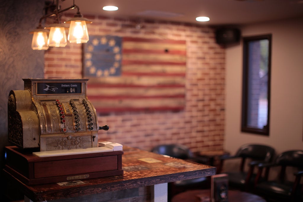 Royal Shaving Parlor 1
