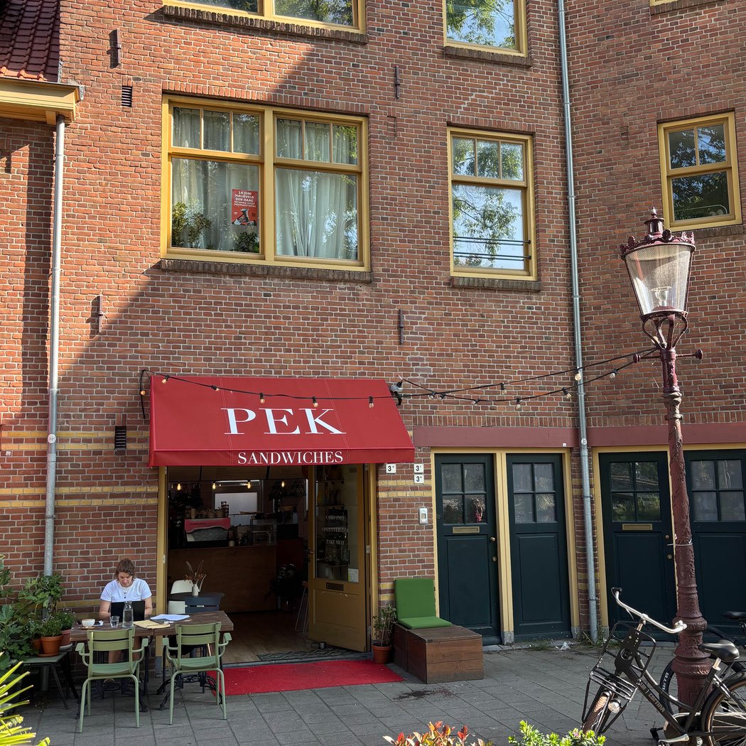 Cafe Pek 2