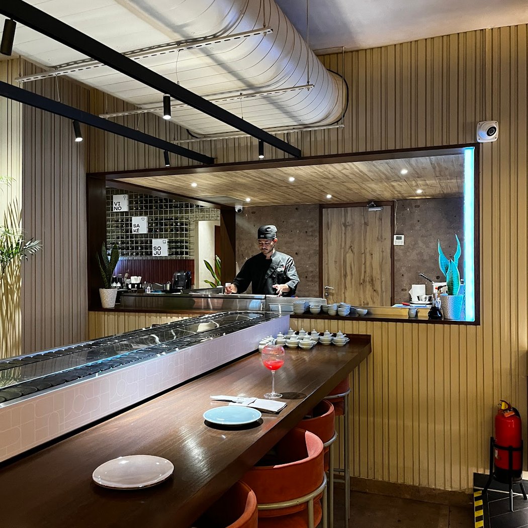 Iza Pan-Asian Kitchen Izakaya 3