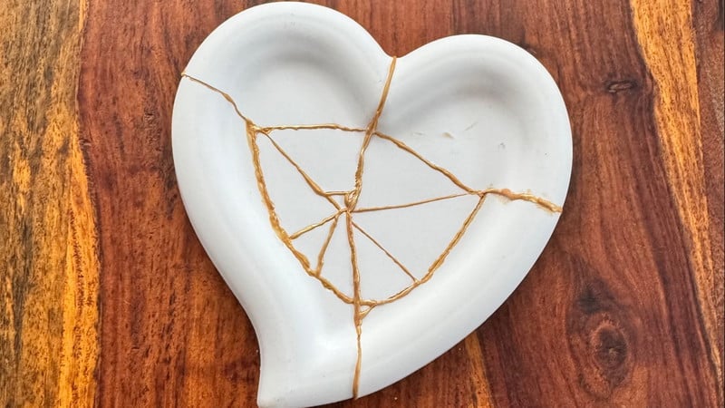 KINTSUGI - Narben aus Gold 1