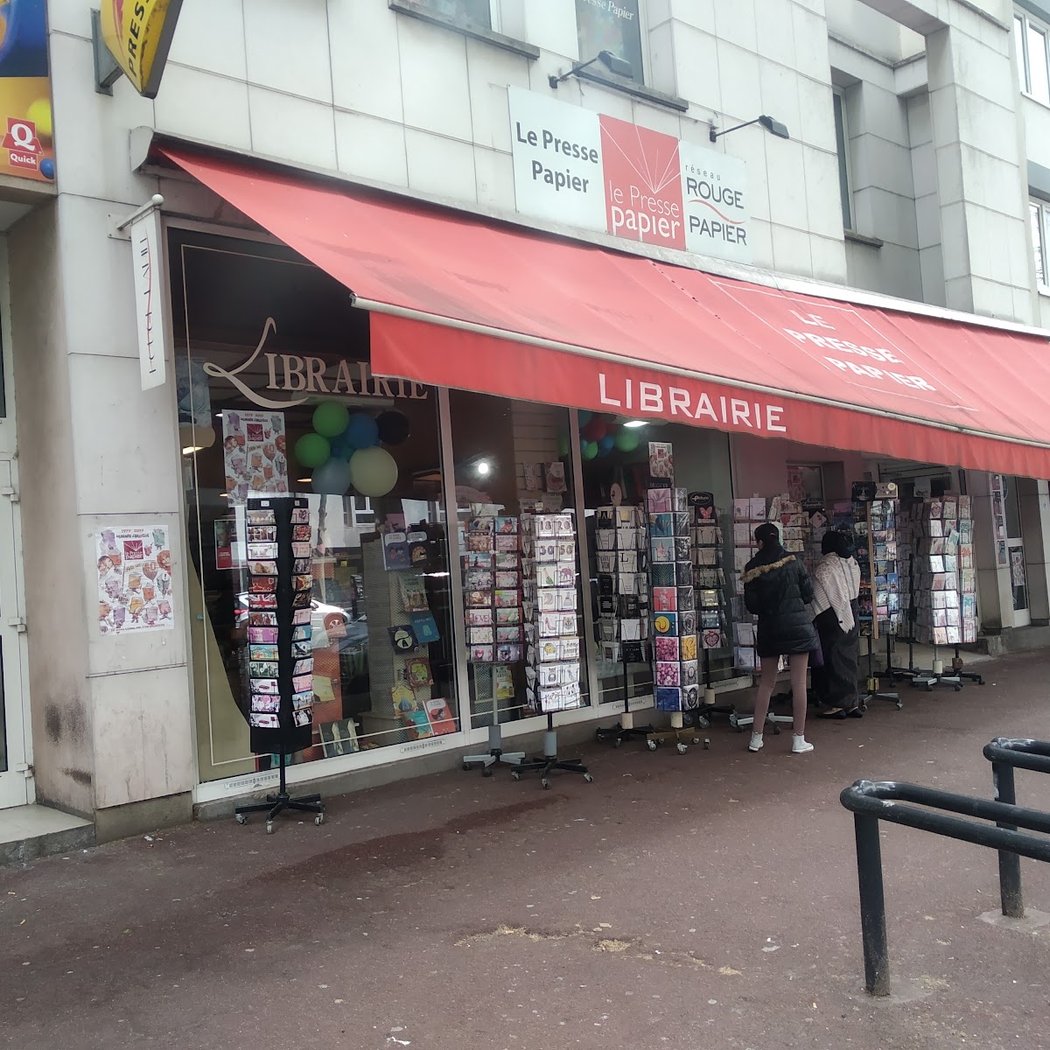 Le Presse Papier 2