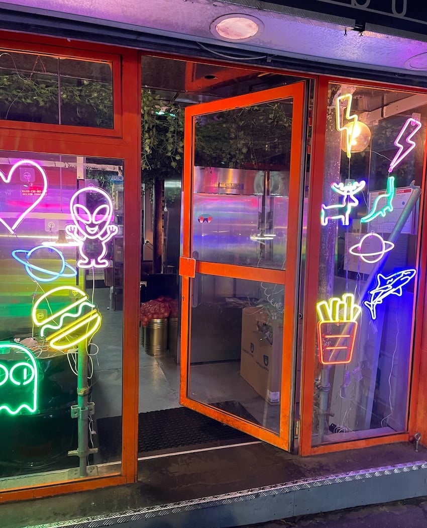 avec amour - le burger Belleville 2