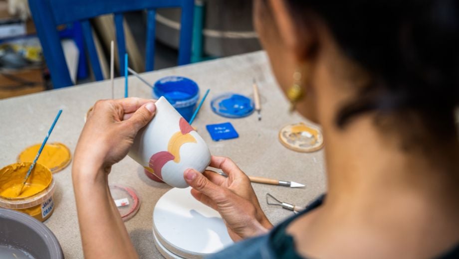 Free Pottery Painting Class