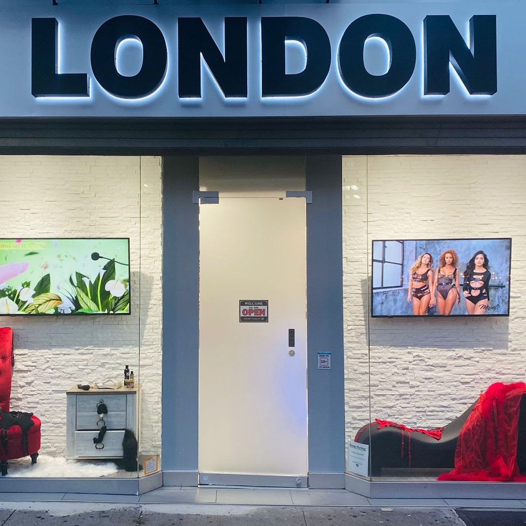 London Boutique 1
