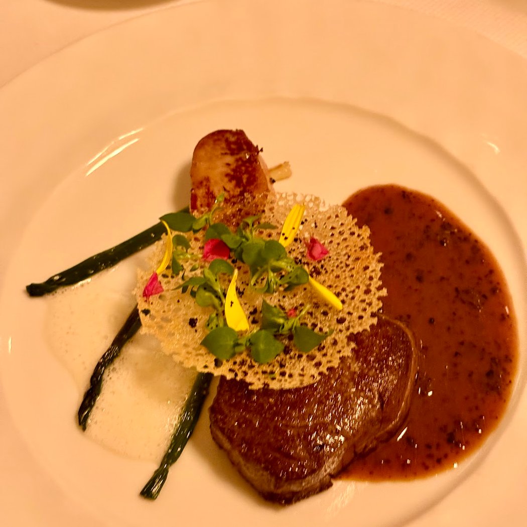 French Fine Dining at Lasserre 3
