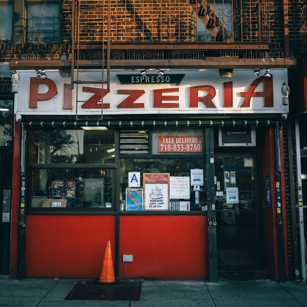 Espresso Pizzeria 2