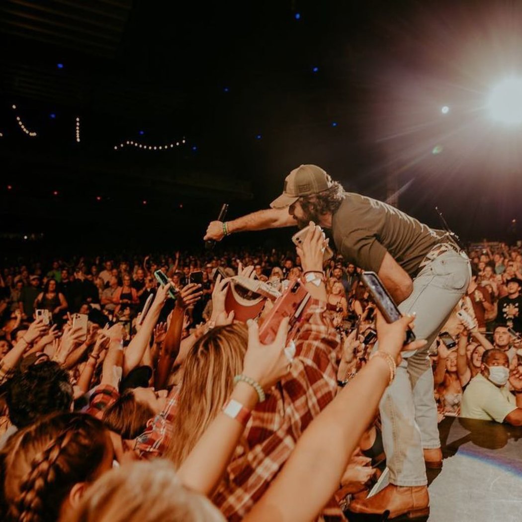 Thomas Rhett 3