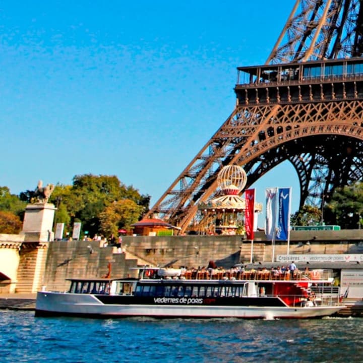 Musical Aperitif Cruise in Paris 2