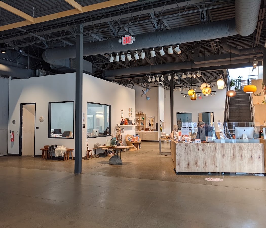 Contemporary Craft 3