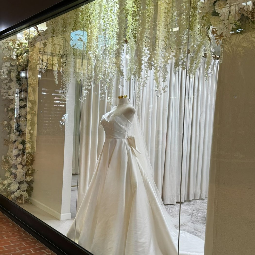 Papers & Petals Bridal 3