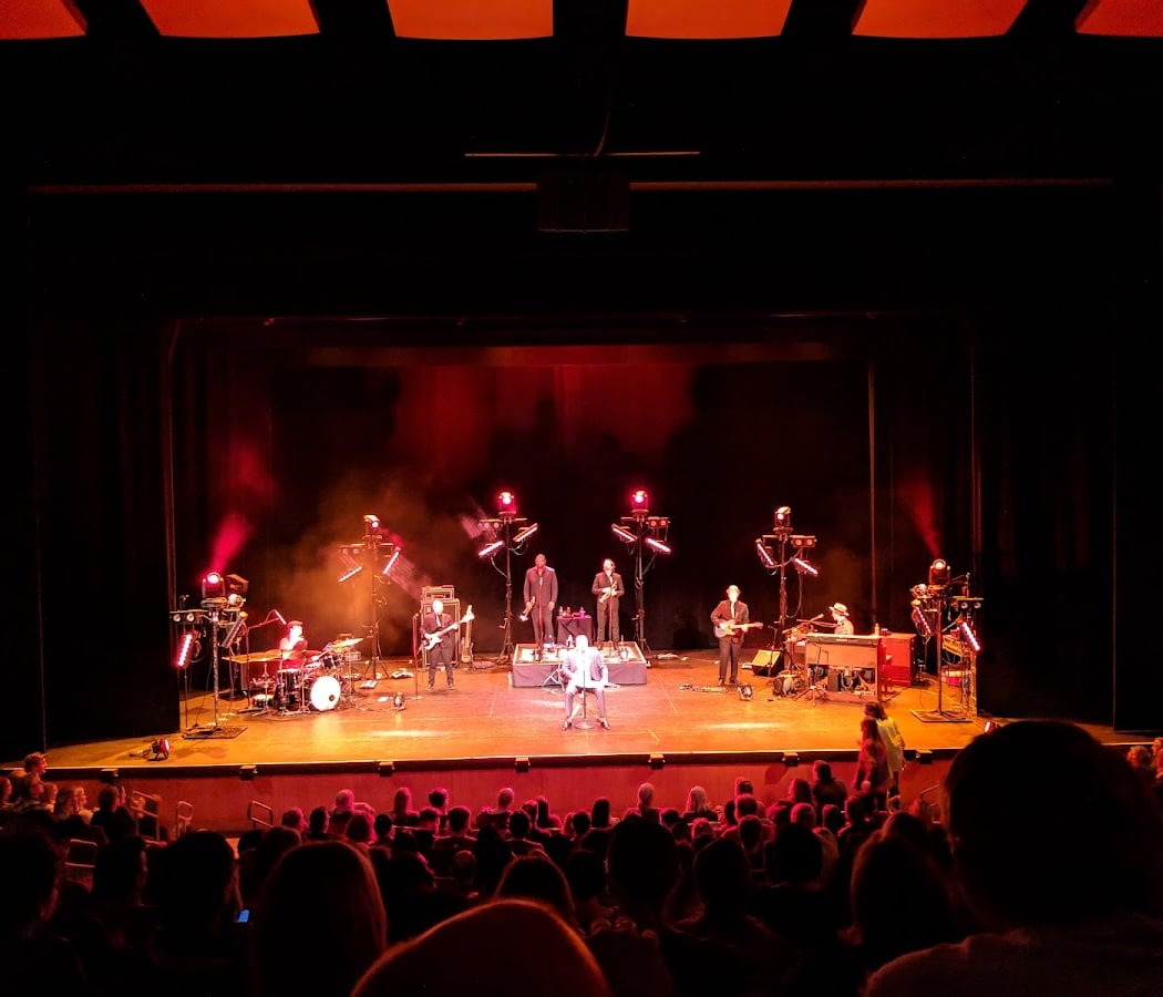 Bruce Hornsby & The Noisemakers 1
