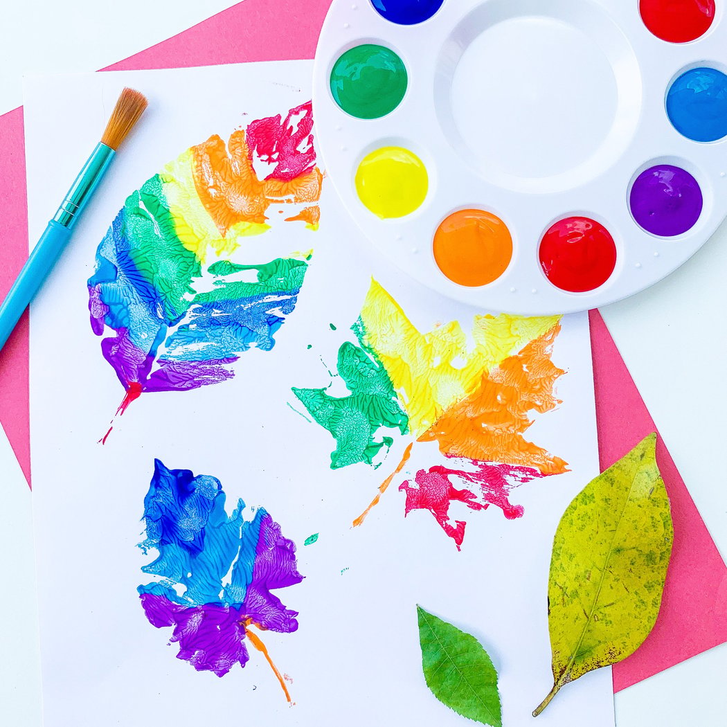 Drop-In Discoveries: Art & Play 1