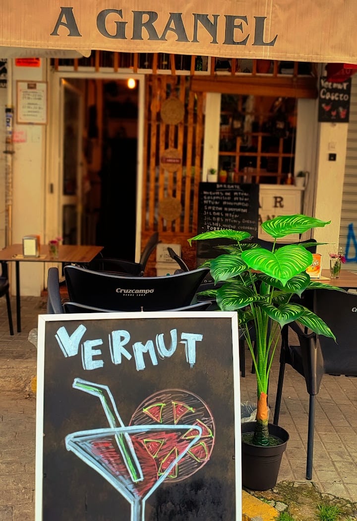 Bar Vermuteria A Granel. 2