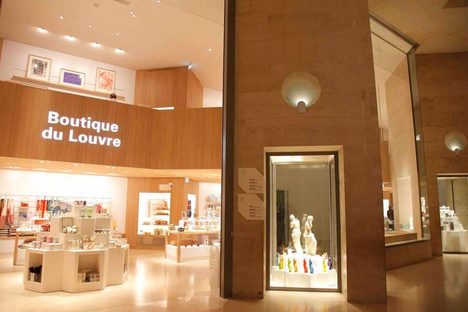 Librairie-Boutique du Musée du Louvre 4