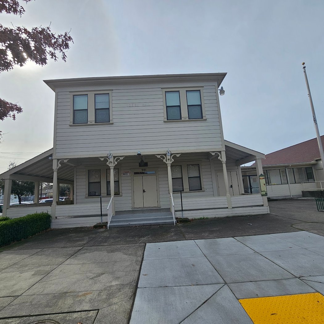I.D.E.S.I. Portuguese Hall of Novato 2