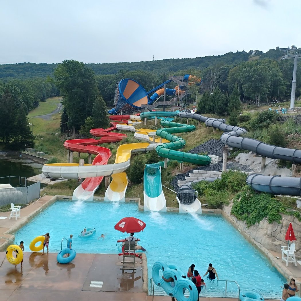 Camelbeach Outdoor Waterpark at Camelback Resort 3