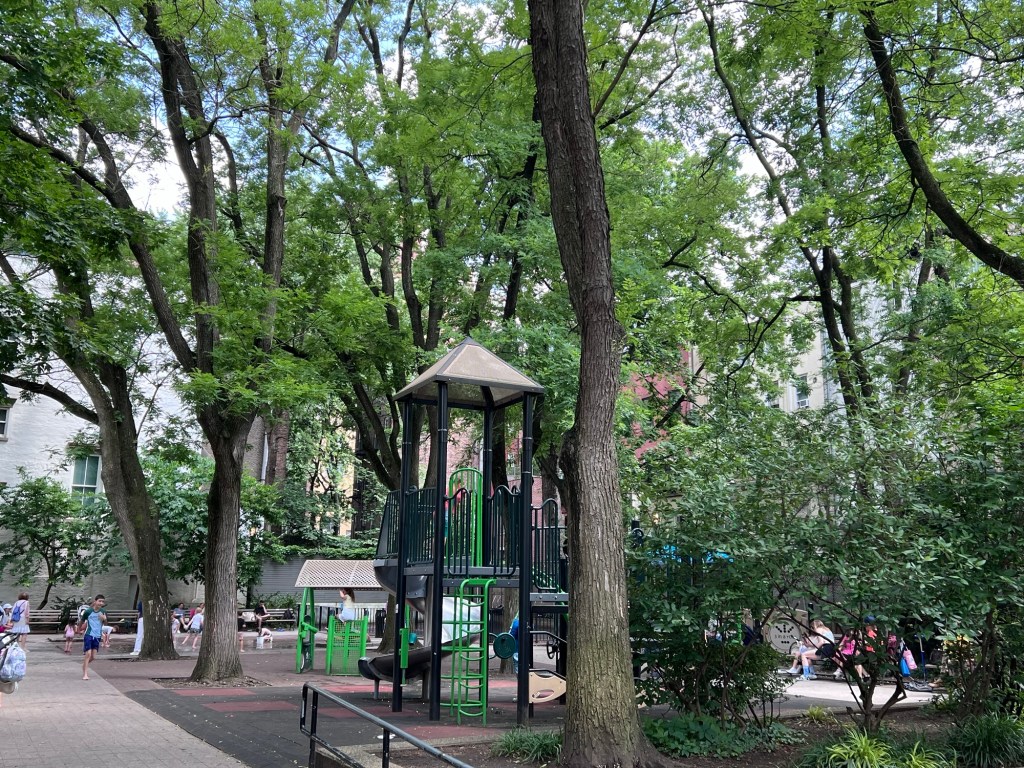 Clement Clarke Moore Park 4