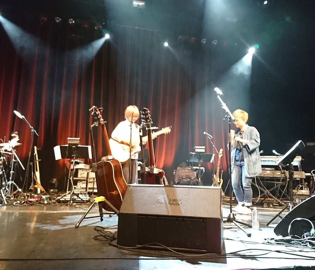 KHRUANGBIN with Shannon Shaw 5