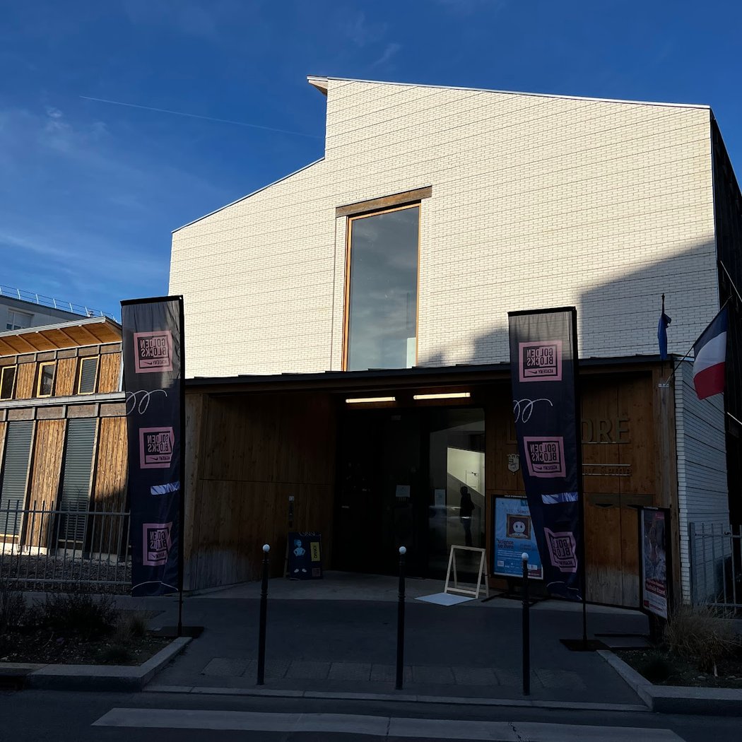 Sociocultural Center Louise Michel 2