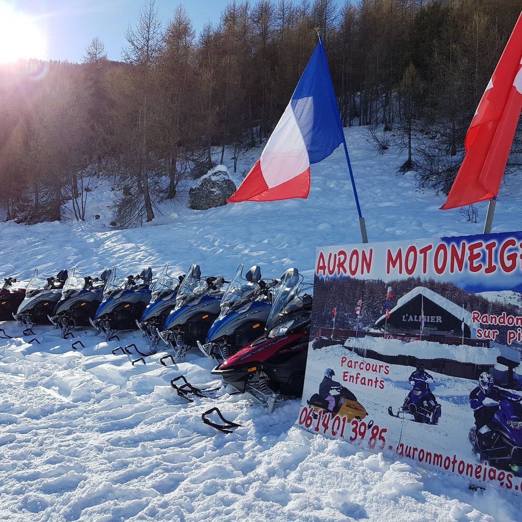 Auron Motoneige 2