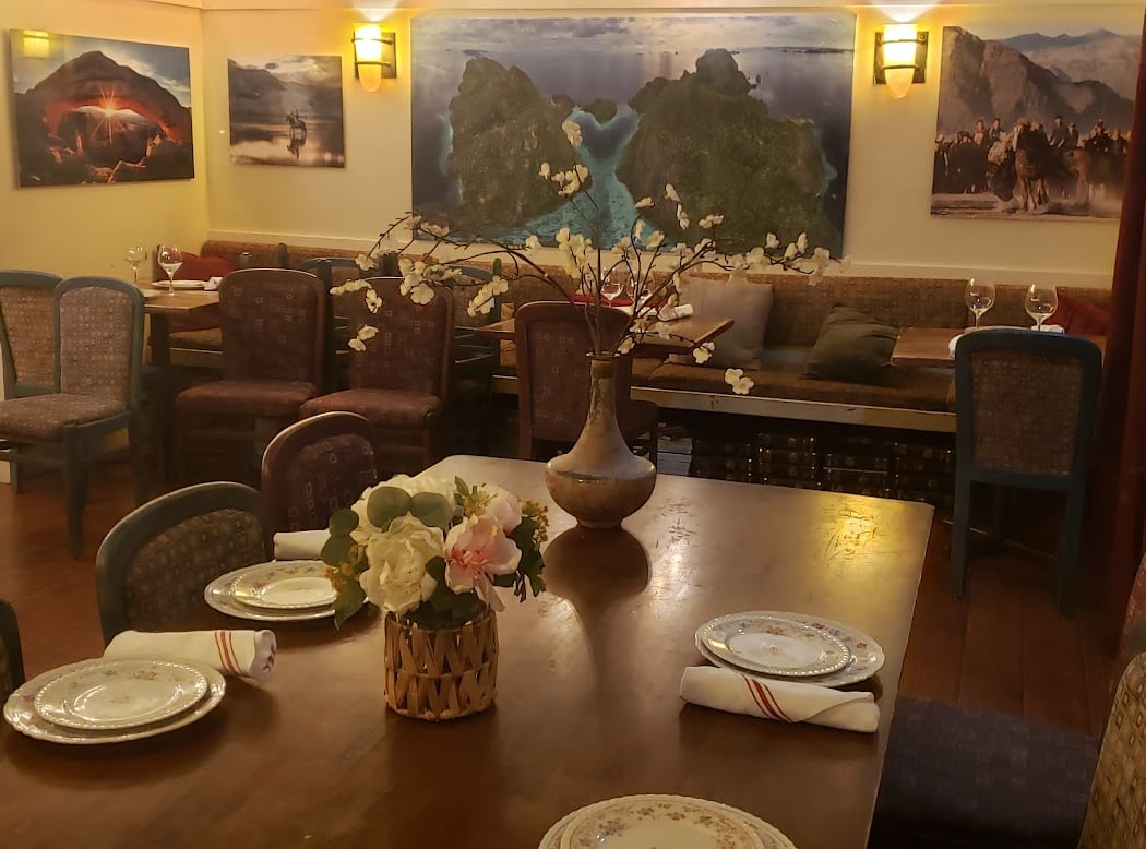 Passover Dinner Service 2