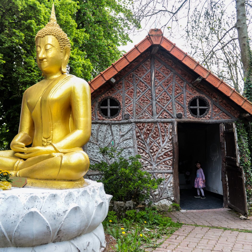 Wat Thammapathip International 4