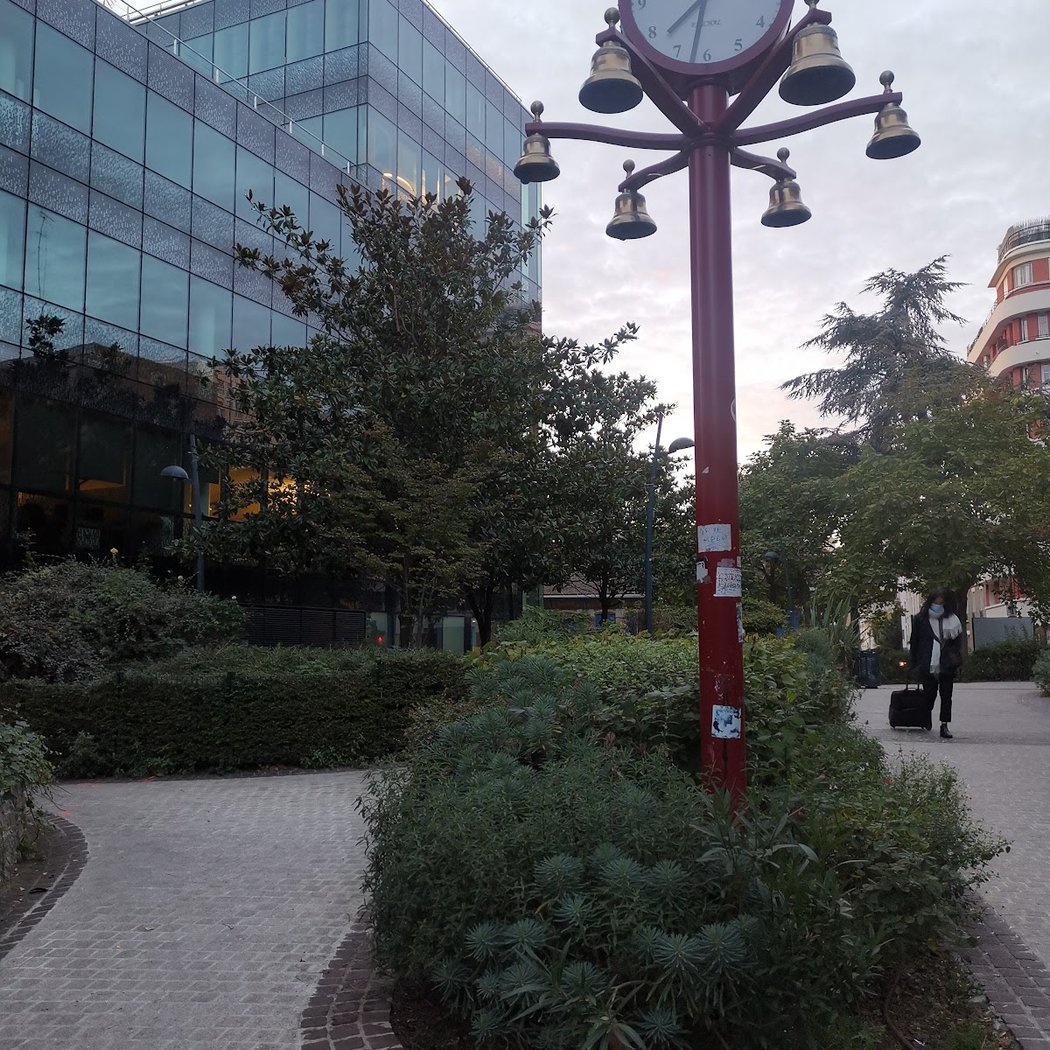 Parc d'enfants square du 11 novembre 2
