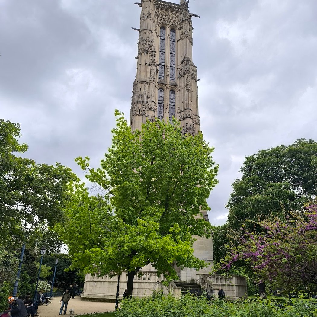 Square of Saint-Jacques Tower 1