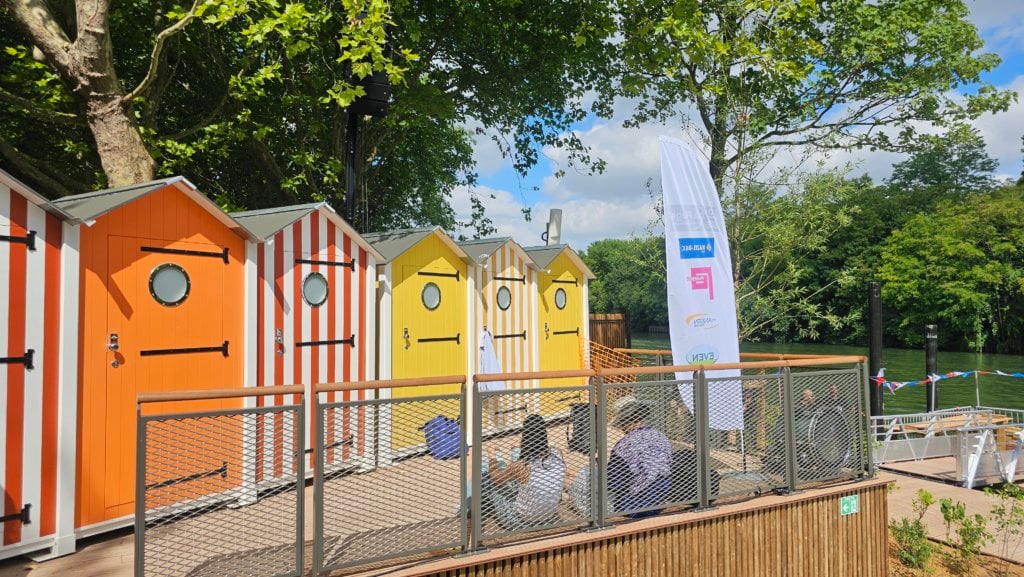 À la plage by Paris Est Marne et Bois 3