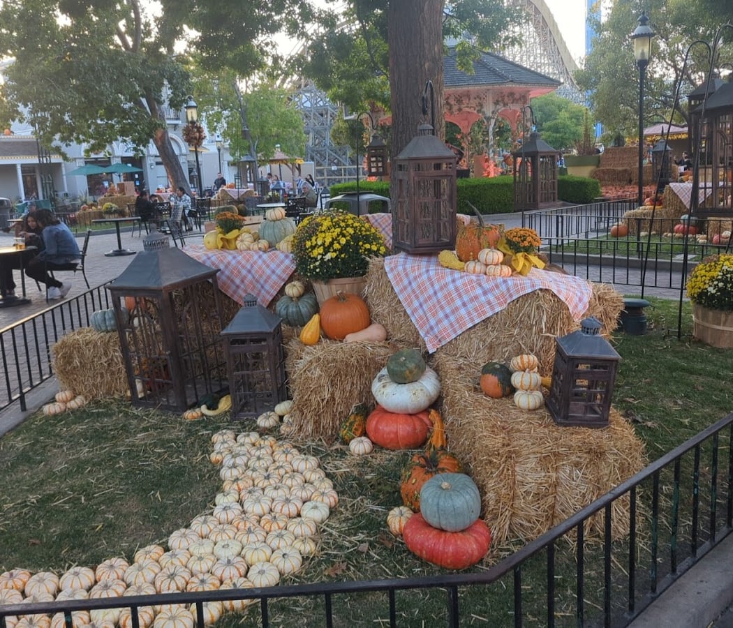 Hometown Square 3