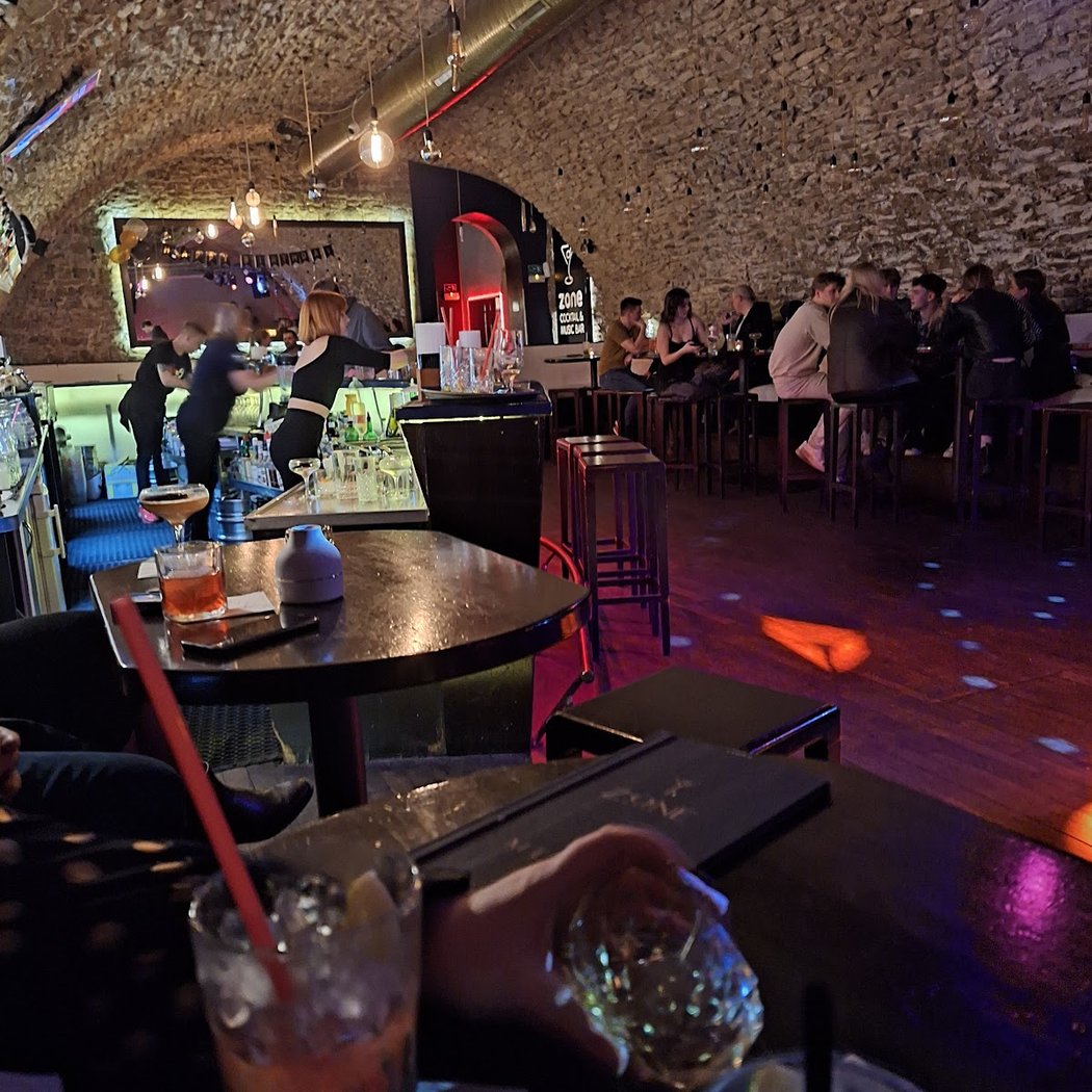 Zone Bar 3