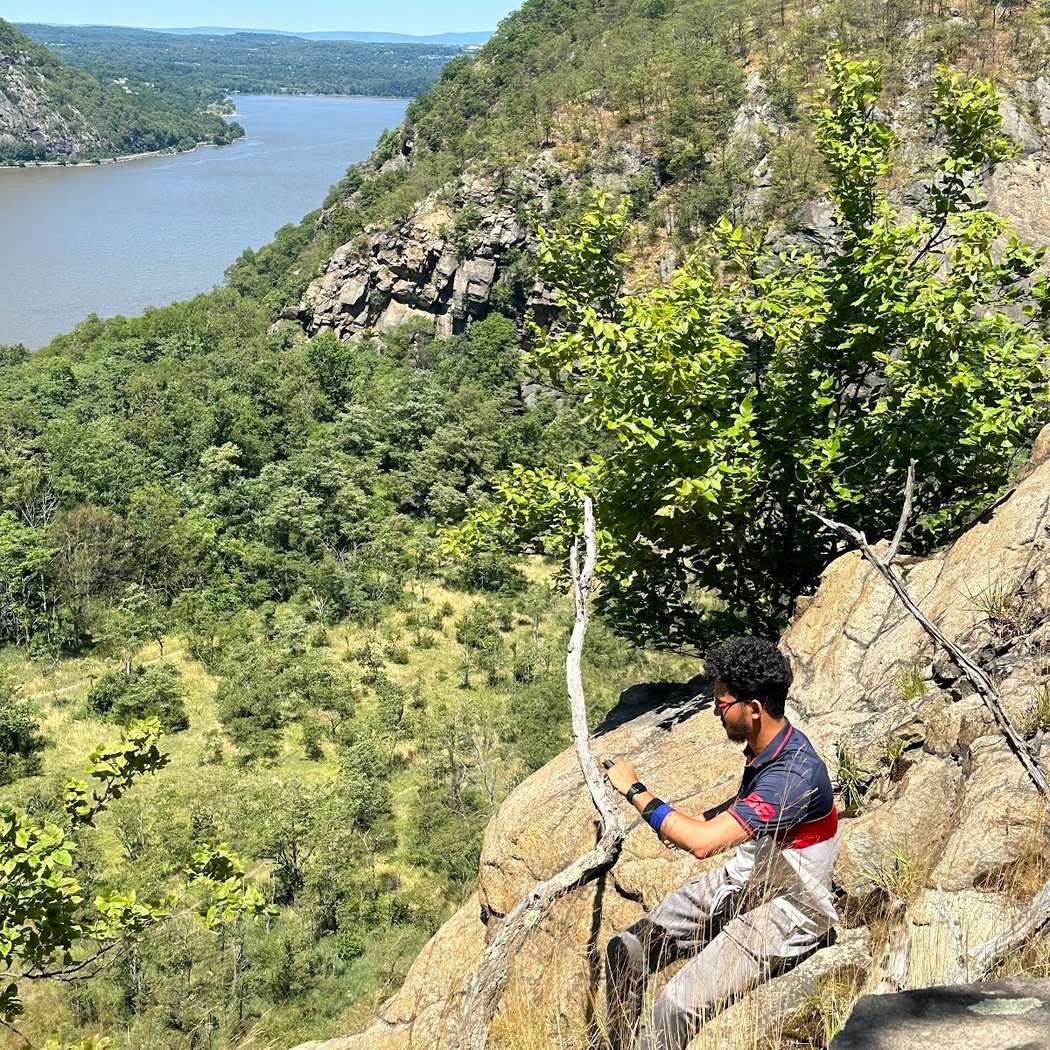 Hudson Highlands State Park Parking 2