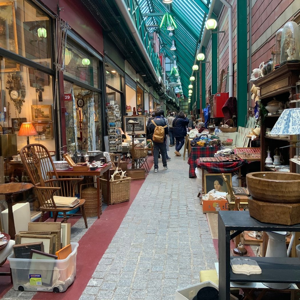 Marché Malassis - Puces de saint-ouen clignancourt 4