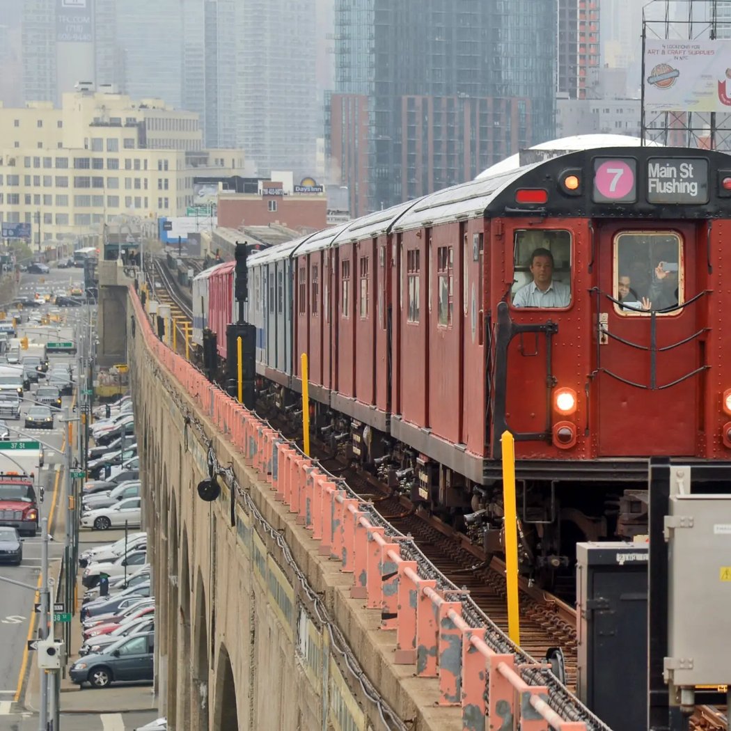 Retro NYC Subway Ride to Mets Home Opener 2