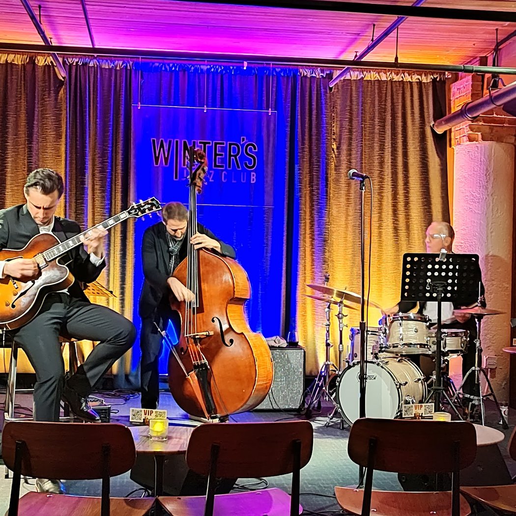 Winter's Jazz Club 3